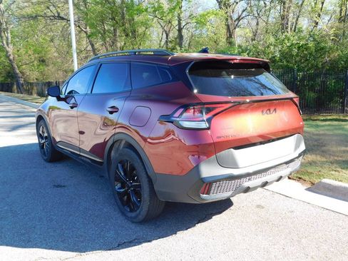 Used 2025 Kia Sportage X-Line w/ Premium Package image 3