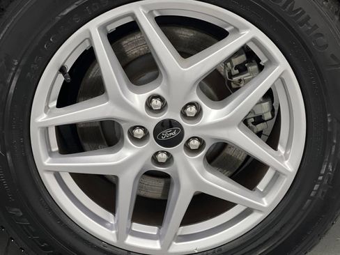 Used 2024 Ford Edge SEL image 60