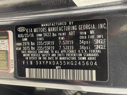 Used 2017 Kia Sorento SX image 30