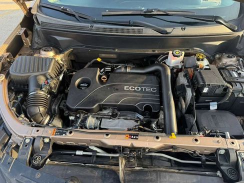 Used 2019 Chevrolet Equinox LT image 9