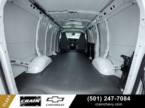 New 2025 Chevrolet Express 2500 w/ Driver Convenience Package image 7