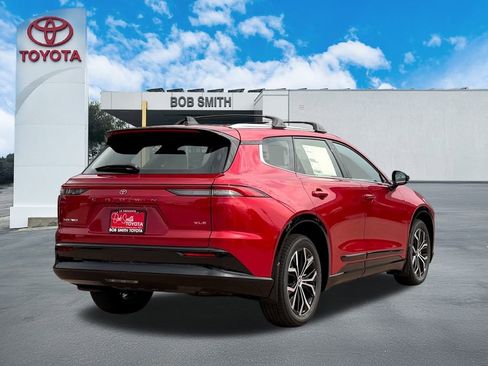 New 2026 Toyota Crown Signia image 6