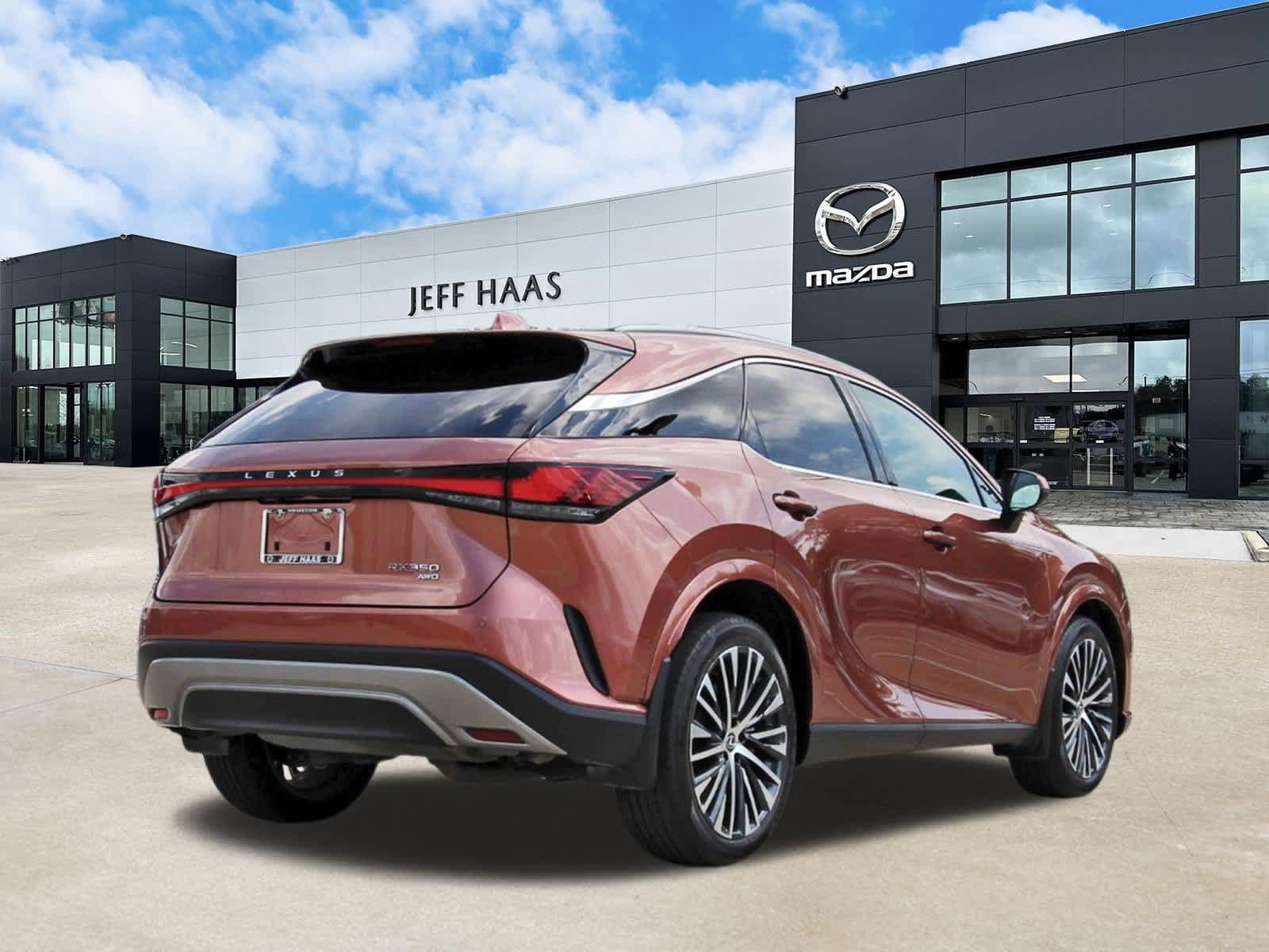 Used 2025 Lexus RX 350 Premium Plus w/ Convenience Package AWD/4WD image 3