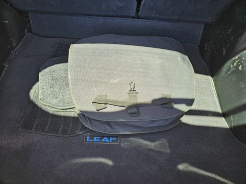 Used 2024 Nissan Leaf S FWD image 30