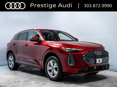 Used 2025 Audi Q5 Premium w/ Convenience Package AWD/4WD image 9