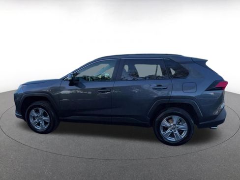 Used 2025 Toyota RAV4 XLE image 9