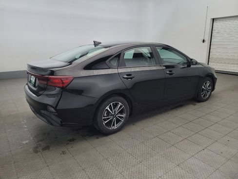 Used 2023 Kia Forte LXS image 10