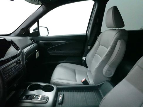 Used 2023 Honda Passport EX-L image 13