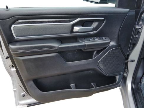 Used 2022 RAM 1500 Big Horn AWD/4WD image 14