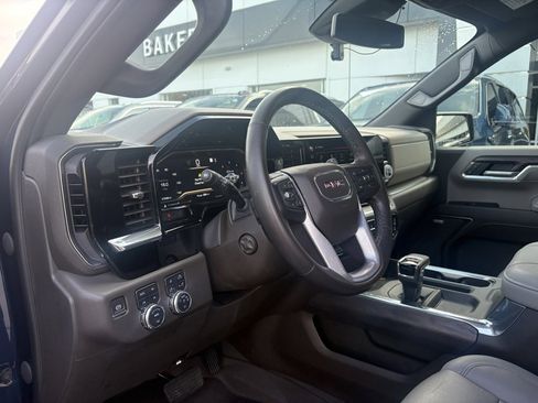Used 2023 GMC Sierra 1500 SLT w/ SLT Premium Plus Package image 14