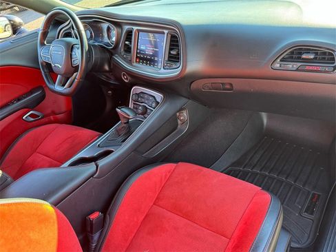 Used 2021 Dodge Challenger R/T Scat Pack image 21