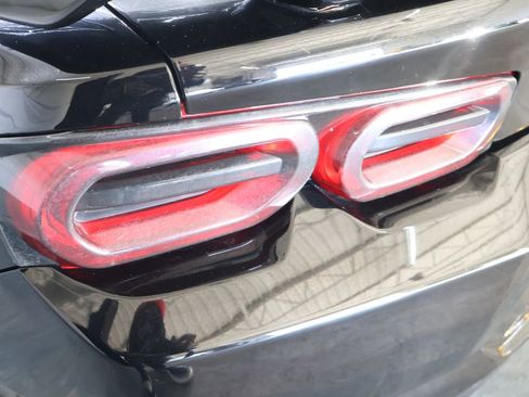 Used 2021 Chevrolet Camaro LT image 26