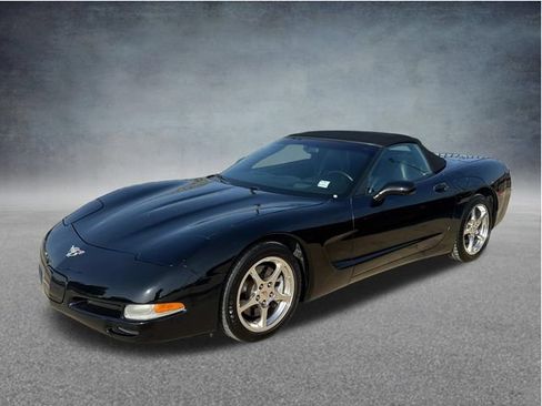 Used 2003 Chevrolet Corvette Convertible w/ Preferred Equipment Group1 RWD image 3