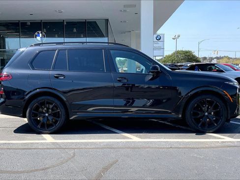 Certified 2026 BMW X7 M60i image 33