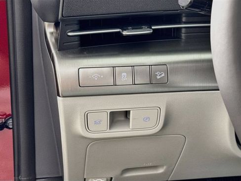 New 2026 Hyundai Kona Limited FWD image 14