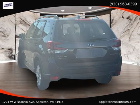 Used 2021 Subaru Forester AWD/4WD image 5
