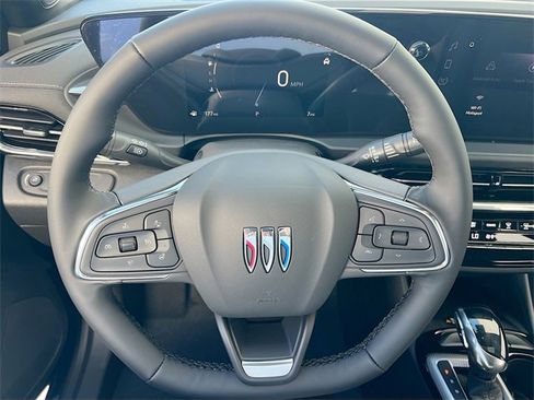 New 2026 Buick Envista Avenir image 7