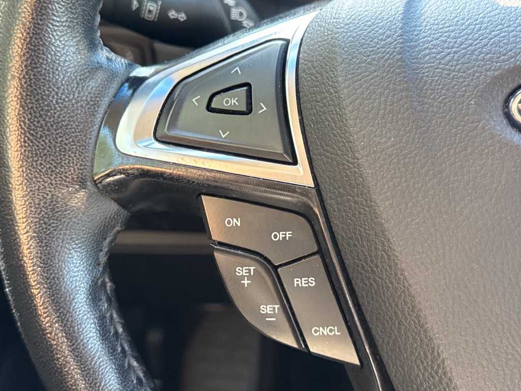 Used 2024 Ford Edge Titanium AWD/4WD image 25