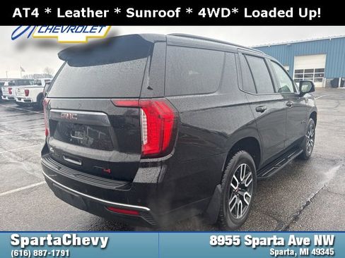 Used 2023 GMC Yukon AT4 image 3