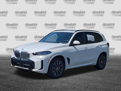 New 2026 BMW X5 xDrive50e AWD/4WD image 5