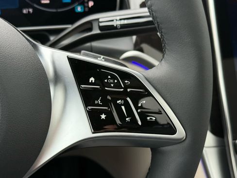 New 2026 Mercedes-Benz GLC 300 GLC 300 image 20