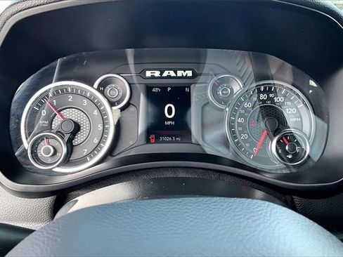 Used 2024 RAM 2500 Tradesman w/ Chrome Appearance Group image 18