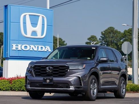New 2025 Honda Pilot EX-L image 1