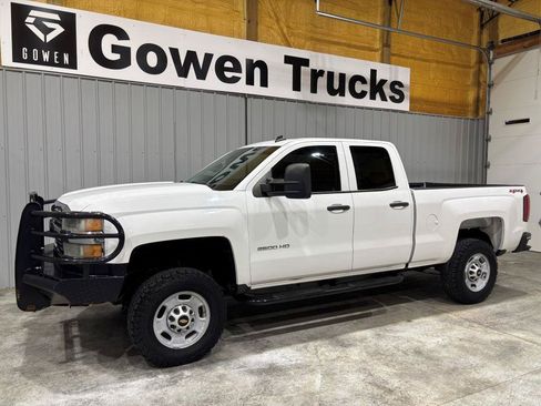 Used 2015 Chevrolet Silverado 2500 W/T w/ WT Fleet Convenience Package AWD/4WD image 4