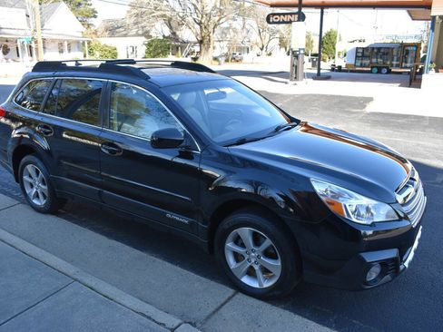 Used 2013 Subaru Outback 2.5i Limited image 39