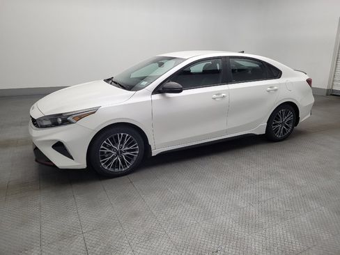 Used 2023 Kia Forte GT-Line FWD image 2