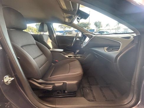Used 2025 Chevrolet Malibu LT FWD image 21