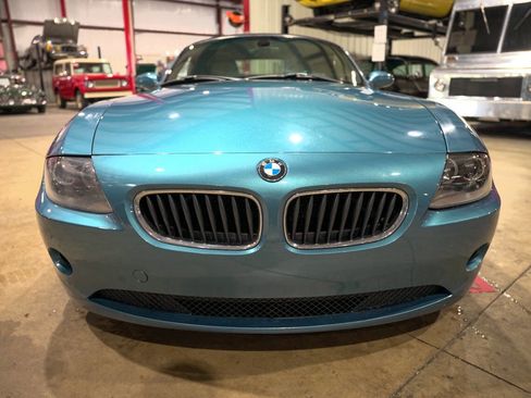 Used 2005 BMW Z4 2.5i image 25