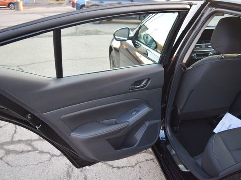 Used 2025 Nissan Altima 2.5 SV w/ SV Special Edition Package image 9