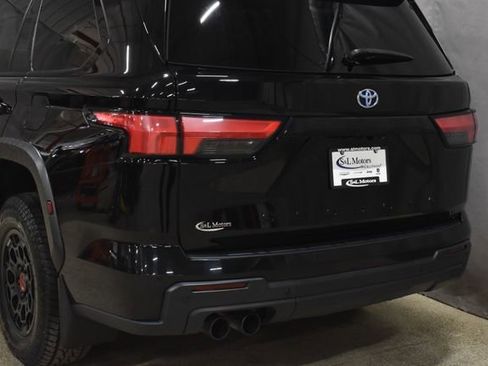 Used 2023 Toyota Sequoia TRD Pro image 9