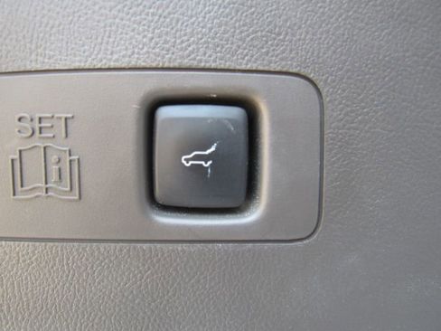 Used 2022 Lincoln Corsair FWD w/ Equipment Group 101A image 24