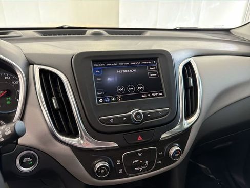 Certified 2021 Chevrolet Equinox LS w/ LS Convenience Package FWD image 23