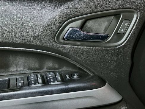 Used 2018 Chevrolet Colorado LT w/ LT Convenience Package AWD/4WD image 15