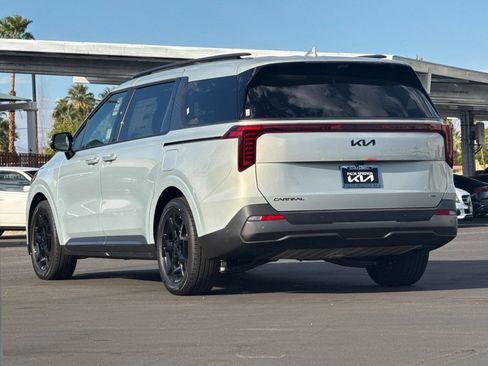 New 2026 Kia Carnival SX Prestige image 5