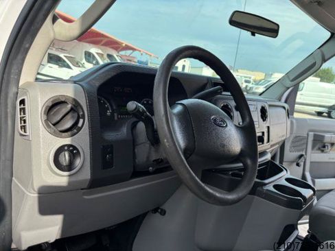 Used 2016 Ford E-350 and Econoline 350 Super Duty RWD image 15