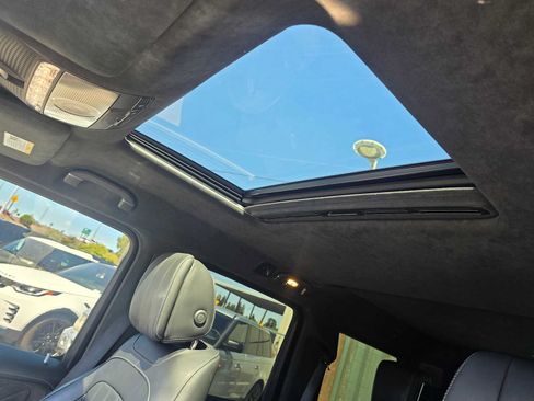 Used 2023 Mercedes-Benz G 550 image 24