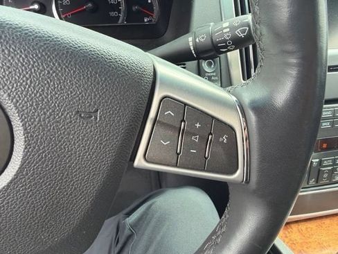 Used 2008 Cadillac STS AWD w/ Preferred Equipment Group image 12