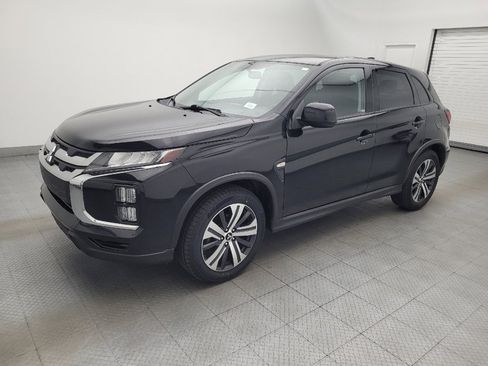 Used 2020 Mitsubishi Outlander Sport ES FWD image 2