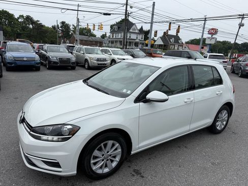 Used 2018 Volkswagen Golf S FWD image 25