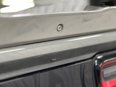 Used 2019 Dodge Challenger SXT RWD image 36