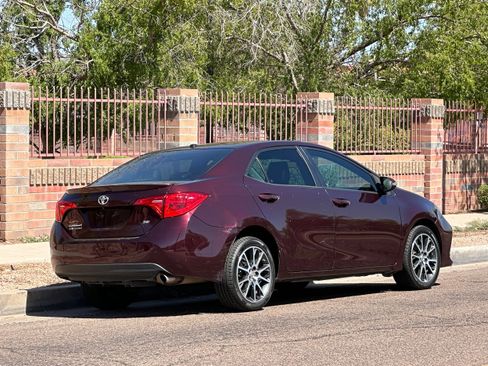 Used 2017 Toyota Corolla SE image 10