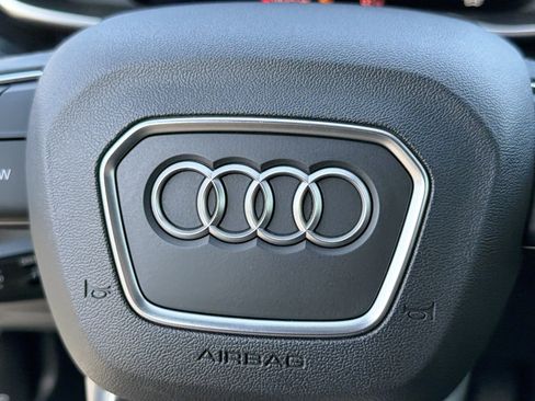 Used 2023 Audi Q3 2.0T Premium Plus AWD/4WD image 22