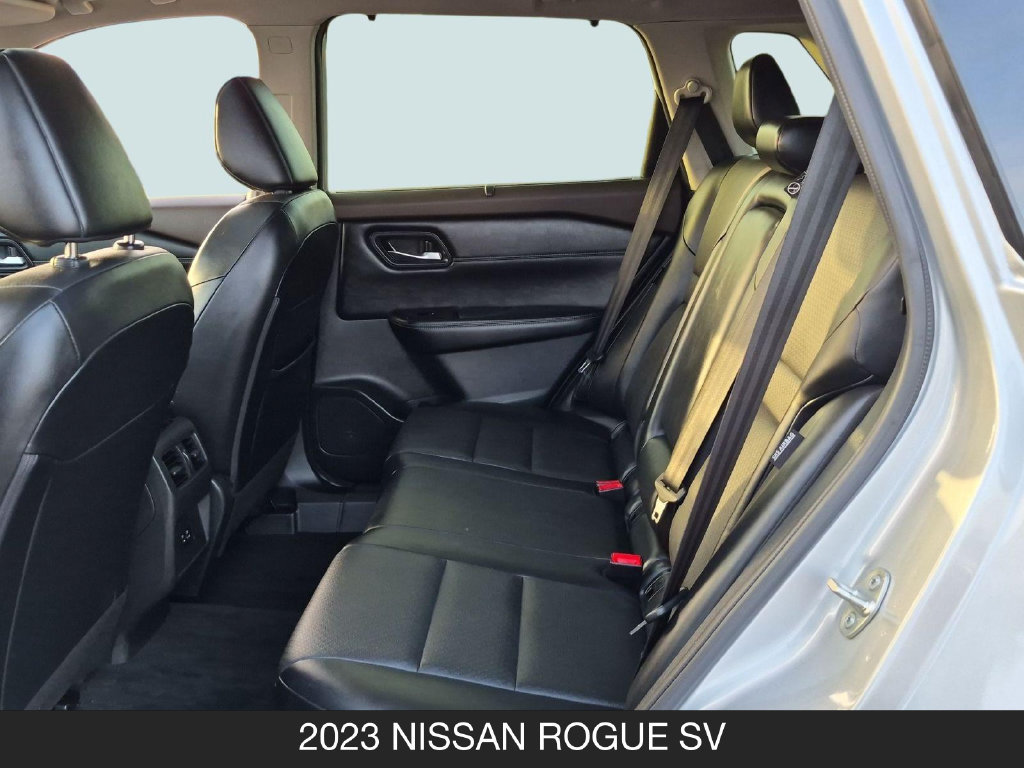 Certified 2023 Nissan Rogue SV w/ SV Premium B Package FWD image 17