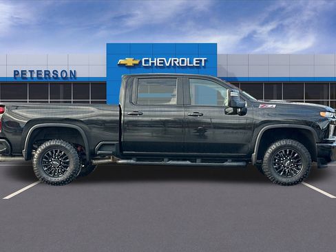 Certified 2022 Chevrolet Silverado 3500 LTZ w/ LTZ Plus Package image 3