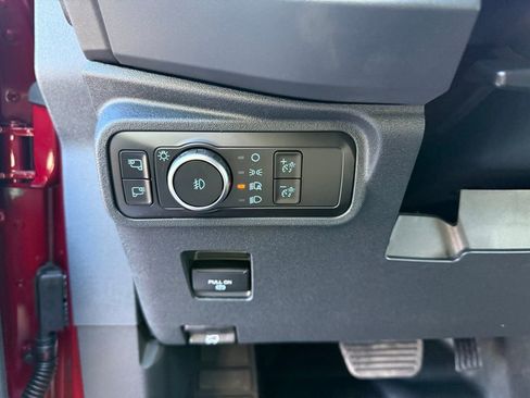 New 2025 Ford Bronco Badlands image 7