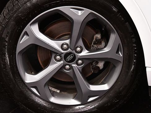 Used 2023 Ford Escape ST-Line AWD/4WD image 9